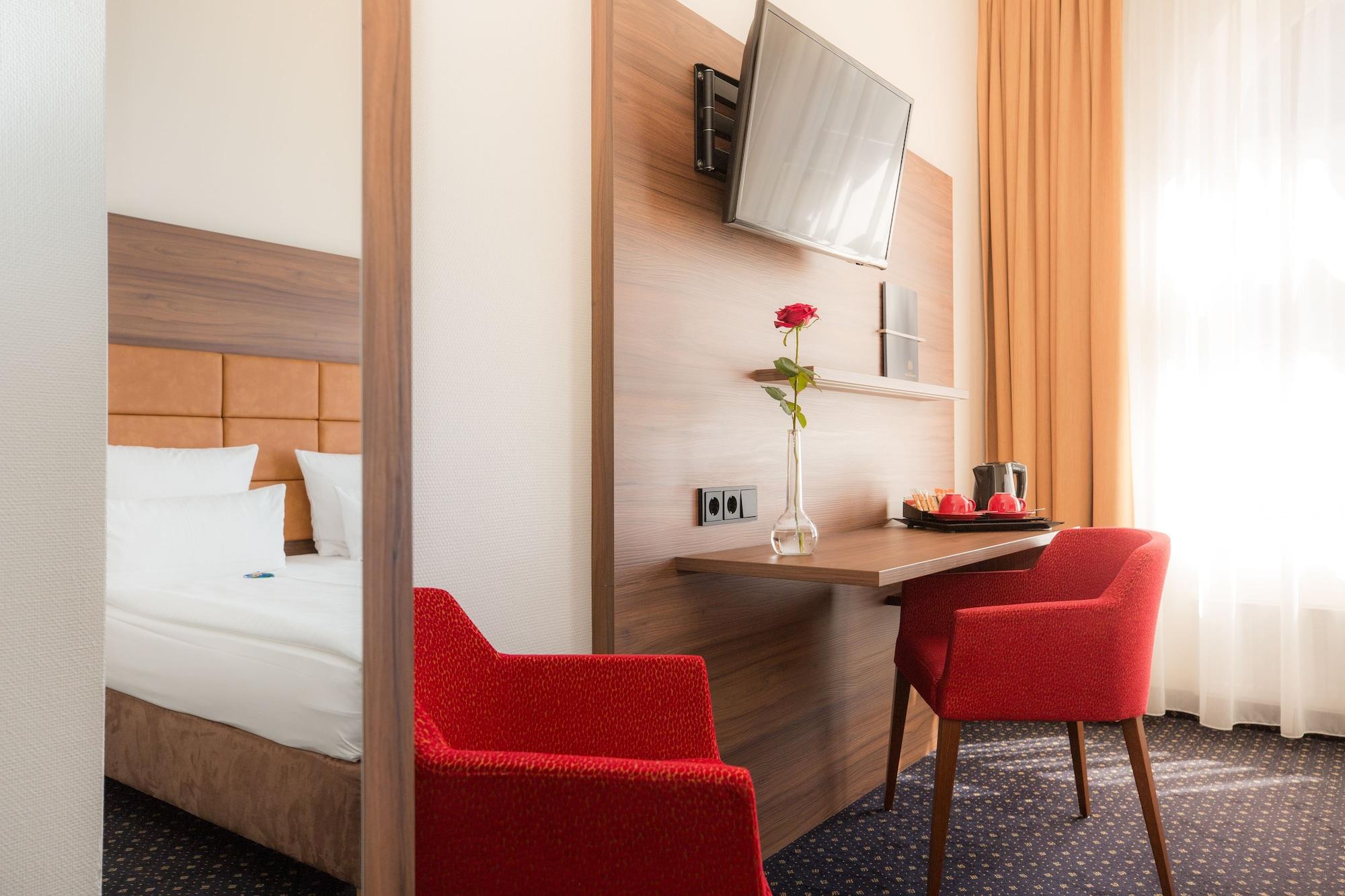 Hotel Fuerst Bismarck Гамбург Экстерьер фото